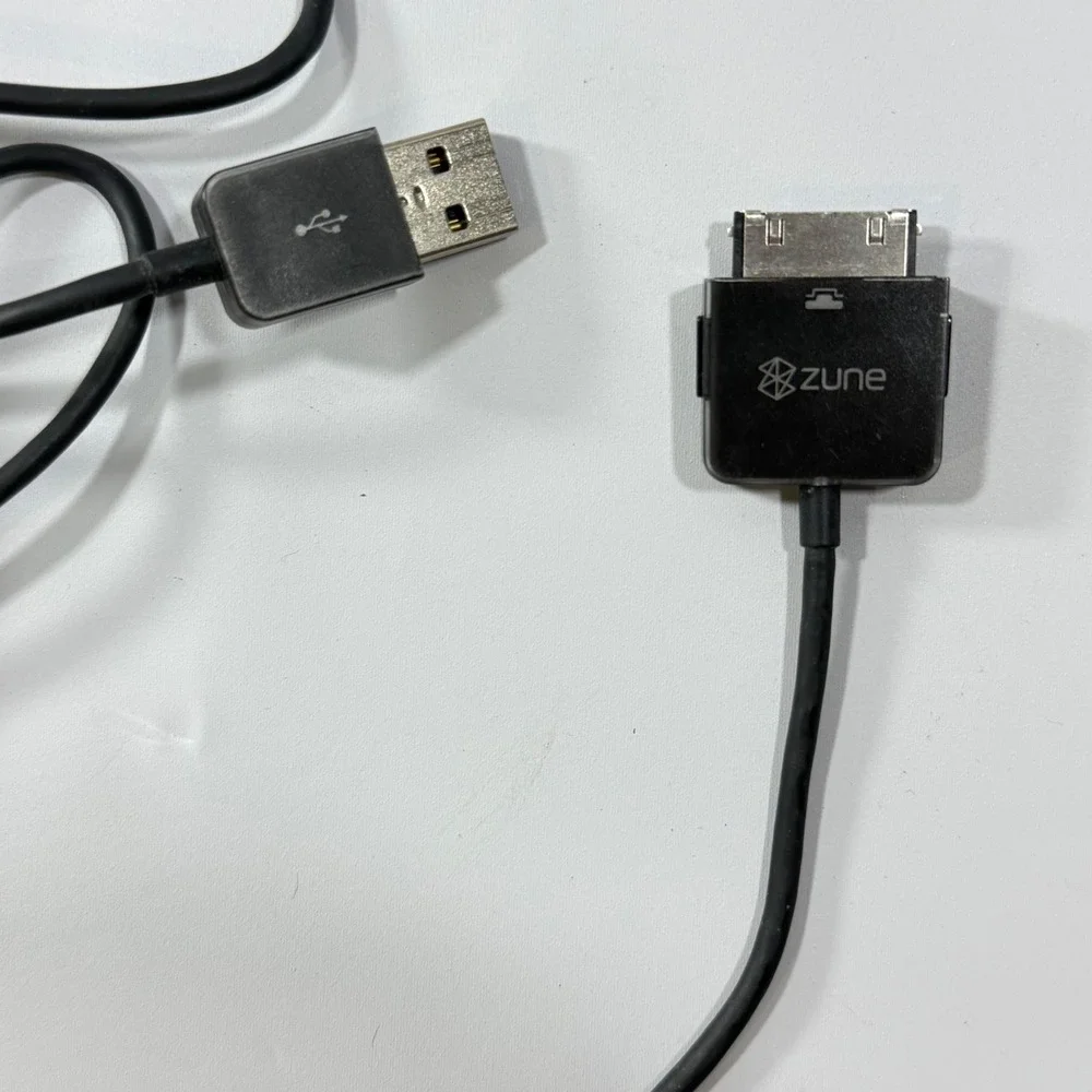 VTG Microsoft Zune USB Sync Charge Cable Retro MP3 Player Accessory Y2K Tech